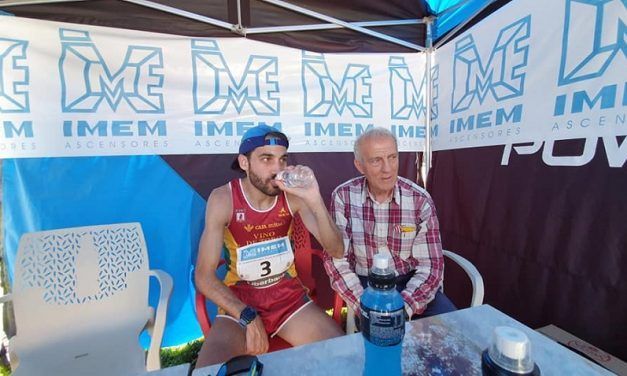 Javier Martín y Trinidad Romero son los ‘Reyes’ de España de los 100km en ruta
