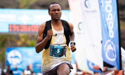¿QUIÉNES SON LOS KENIANOS QUE SE EXHIBIERON AYER BATIENDO LOS RÉCORDS DEL KILÓMETRO VERTICAL DE TRANSVULCANIA?