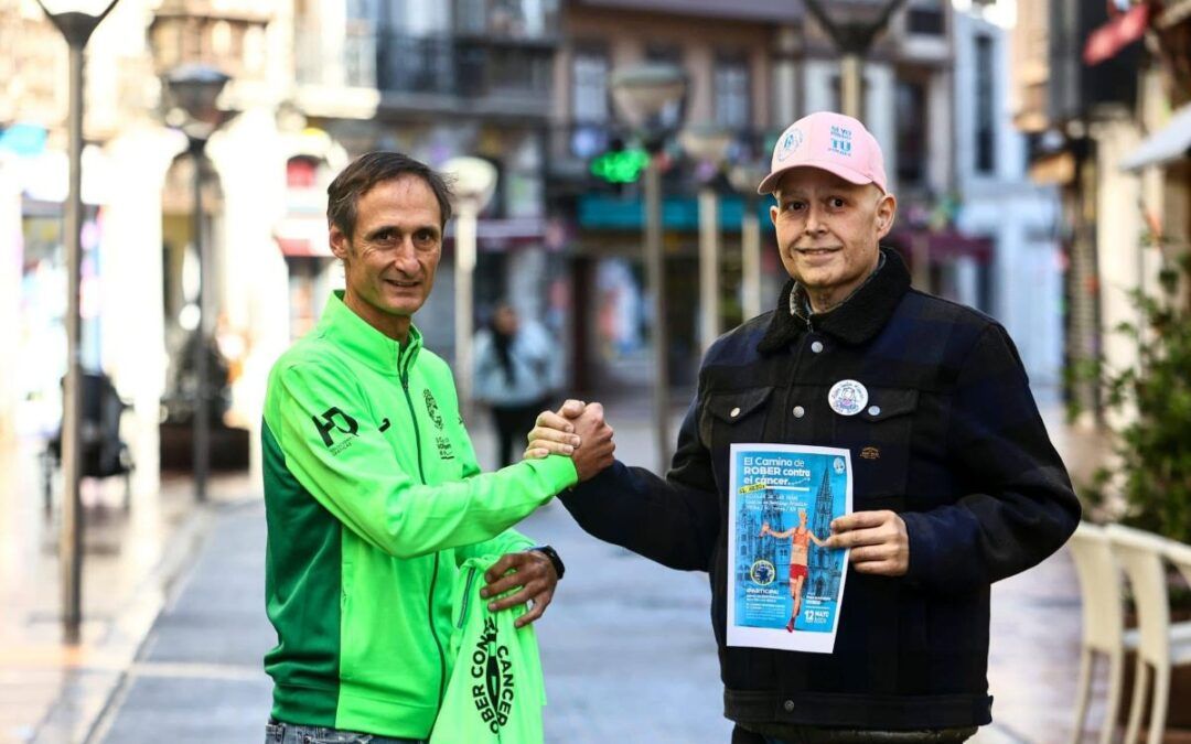 Nicolás de las Heras lleva el ultrafondo hasta Fisterra con un récord solidario en O Camiño dos Faros